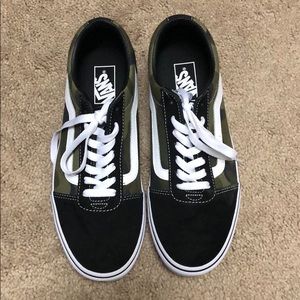 Camouflage Vans